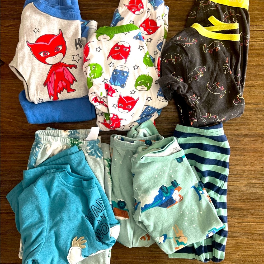 5T Boys Pajamas Lot
